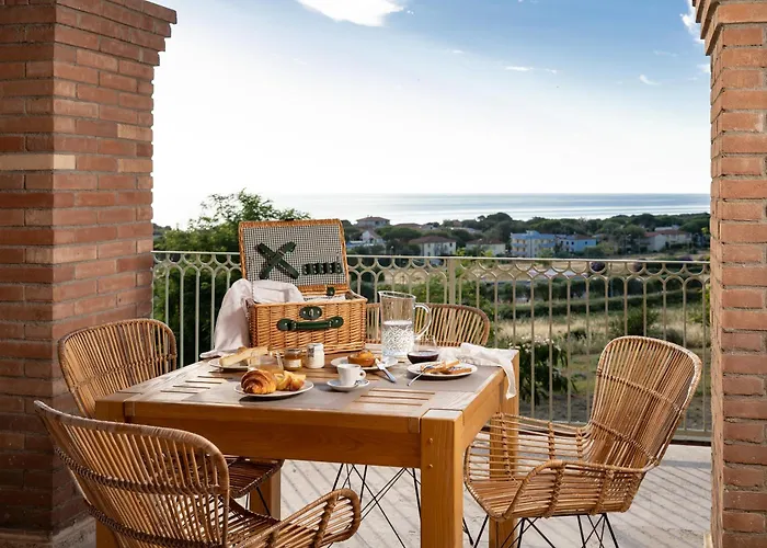 Castel del Mare Suites&Apartments